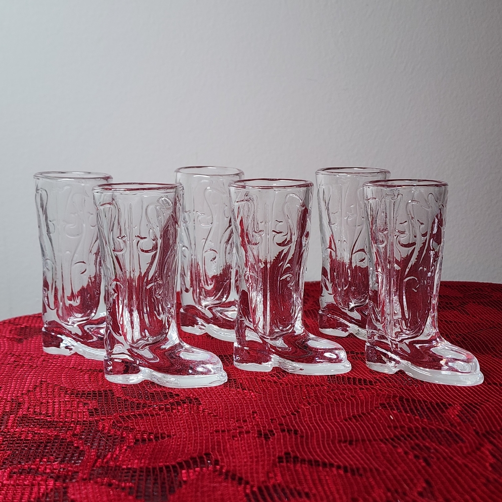 Circleware Kick Back 1.5 oz Clear Shot Glass Cowboy Boots Set of 6